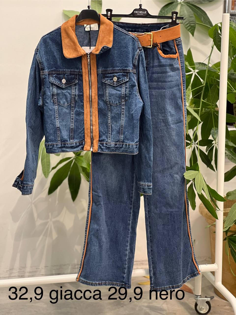 Фото Amelie Follies (Michelle)