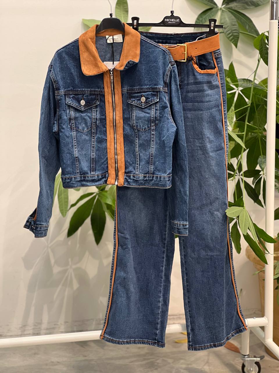 Фото Amelie Follies (Michelle)