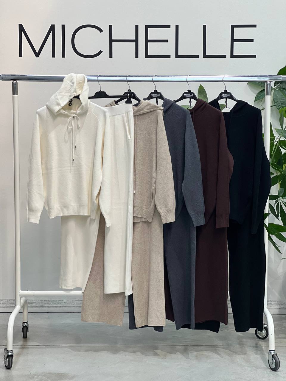 Фото Amelie Follies (Michelle)