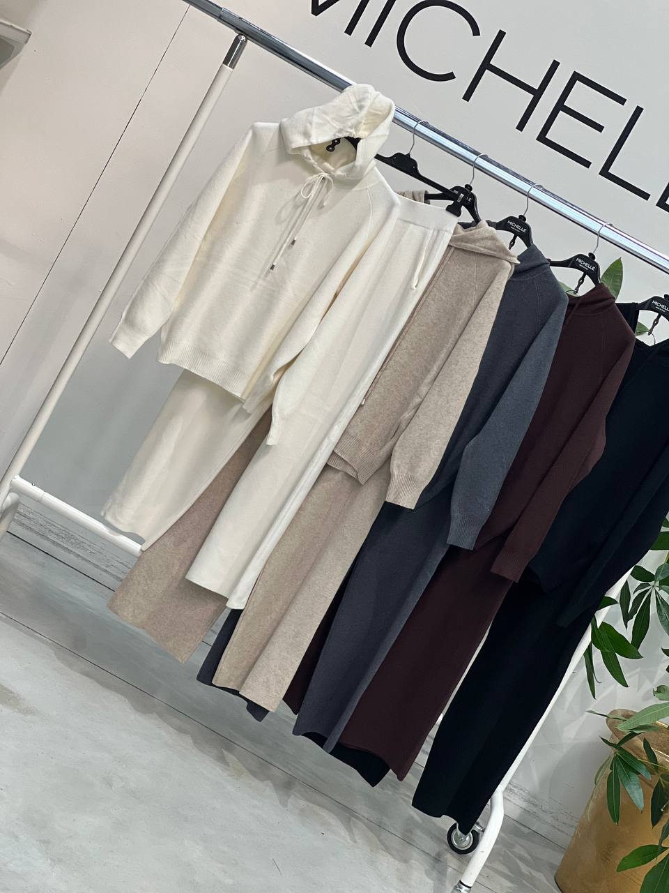 Фото Amelie Follies (Michelle)