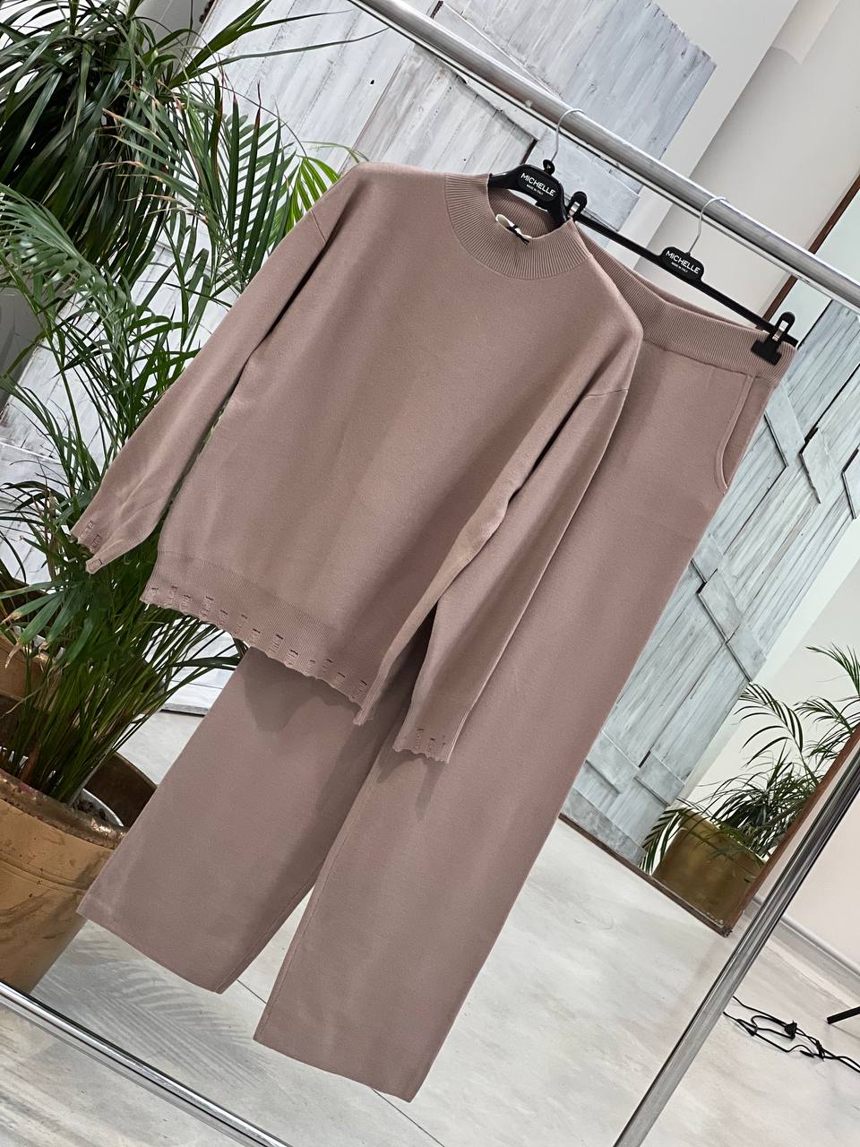 Фото Amelie Follies (Michelle)