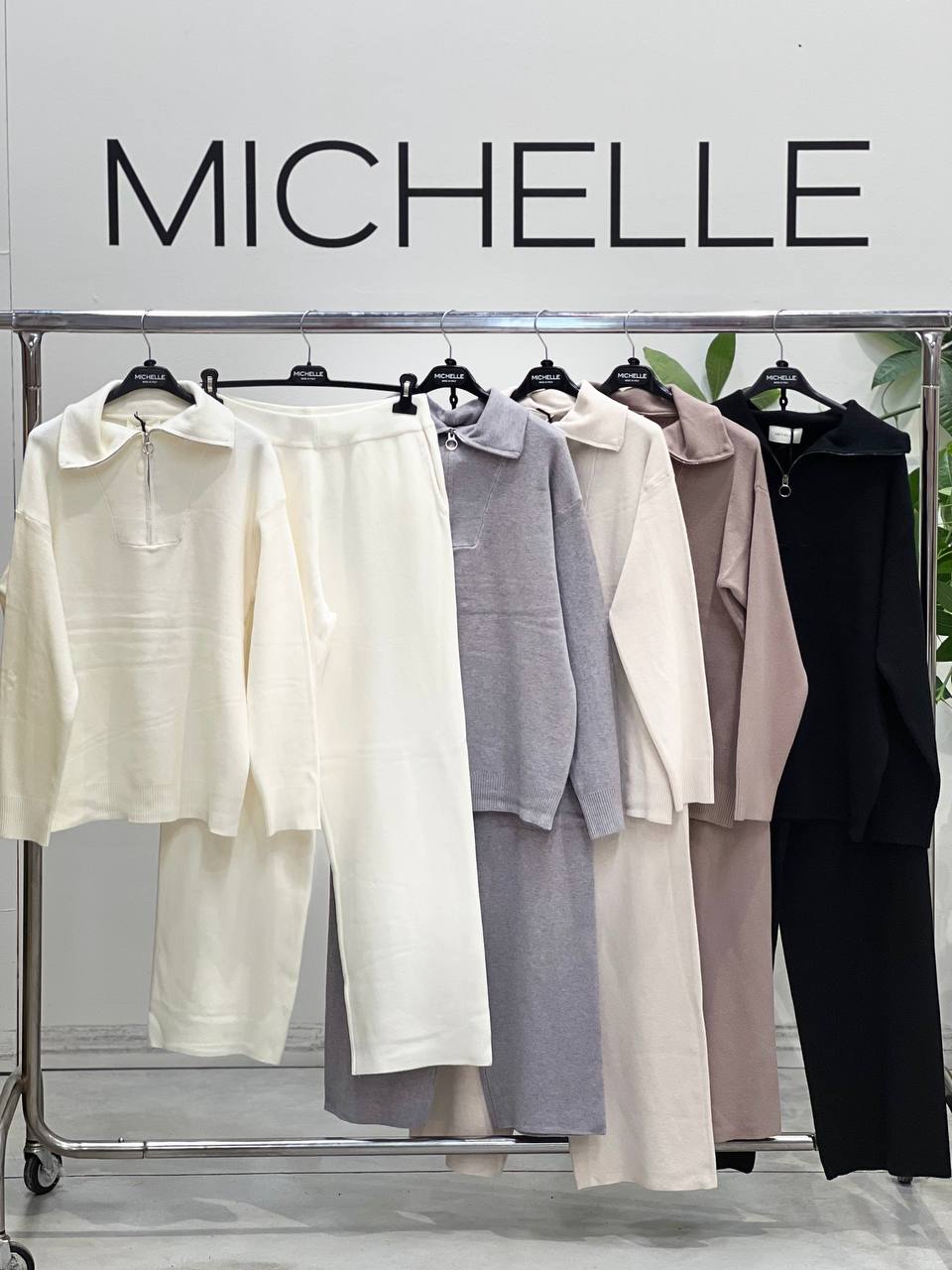 Фото Amelie Follies (Michelle)