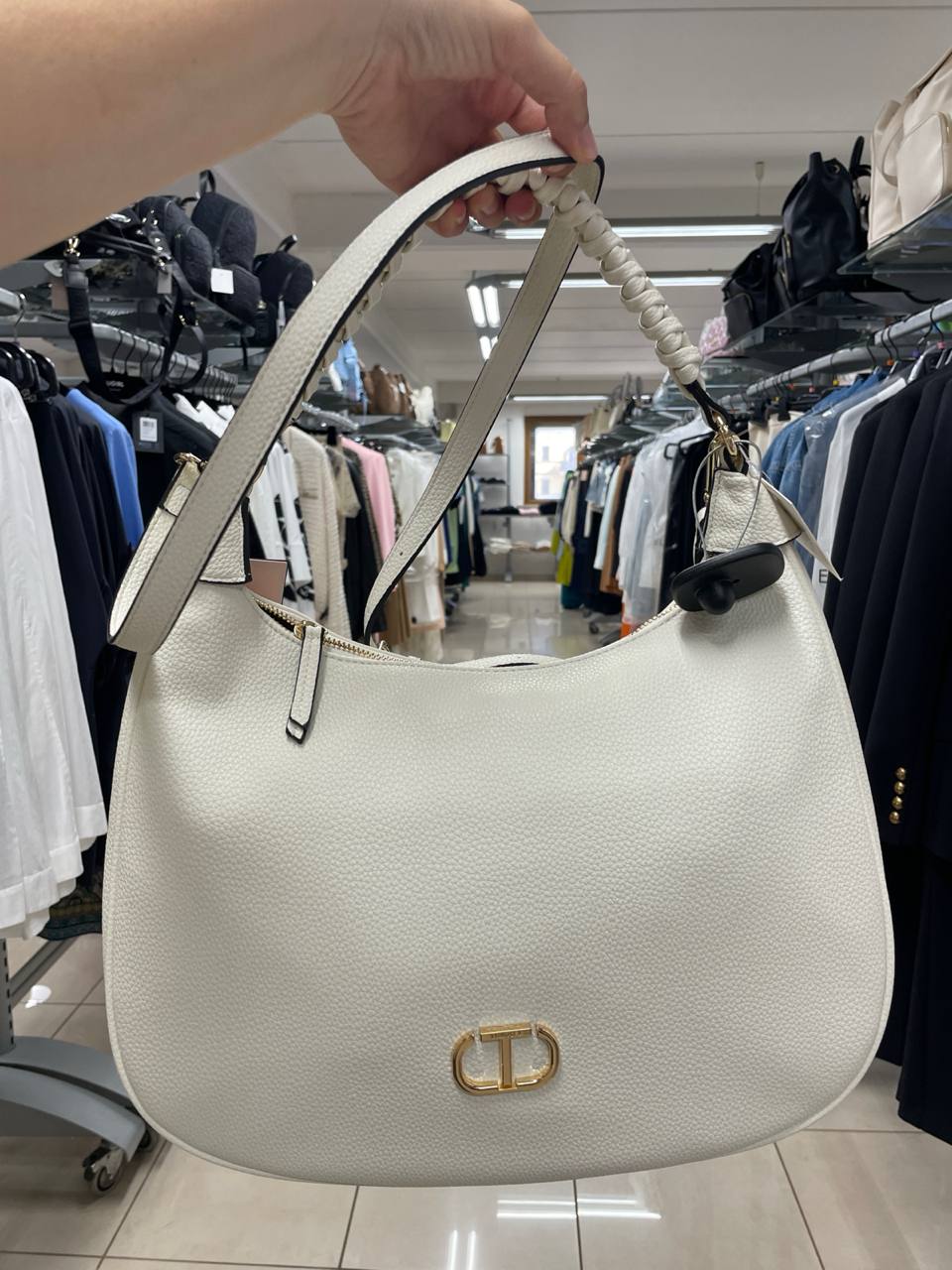 Фото Outlet