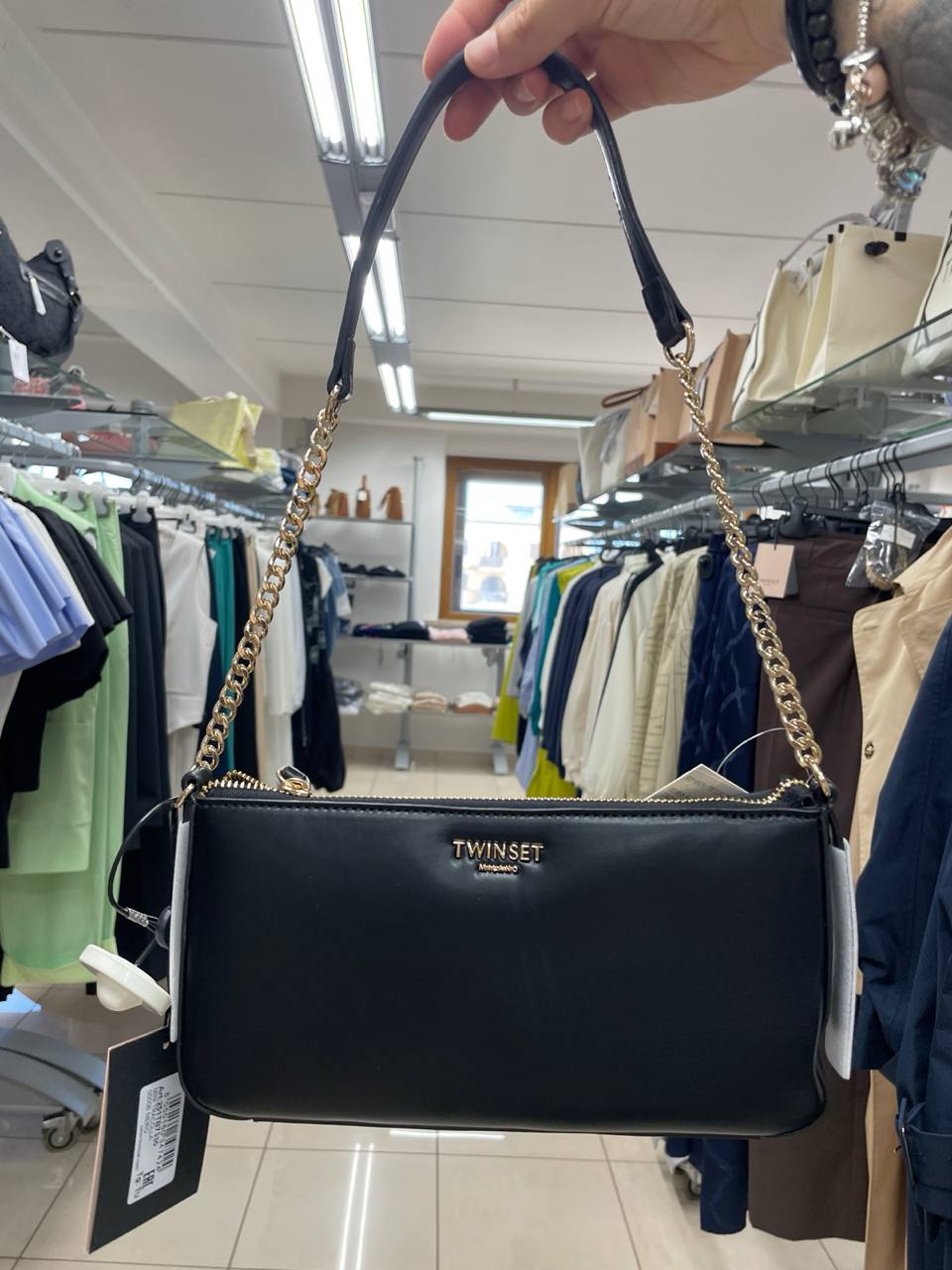 Фото Outlet