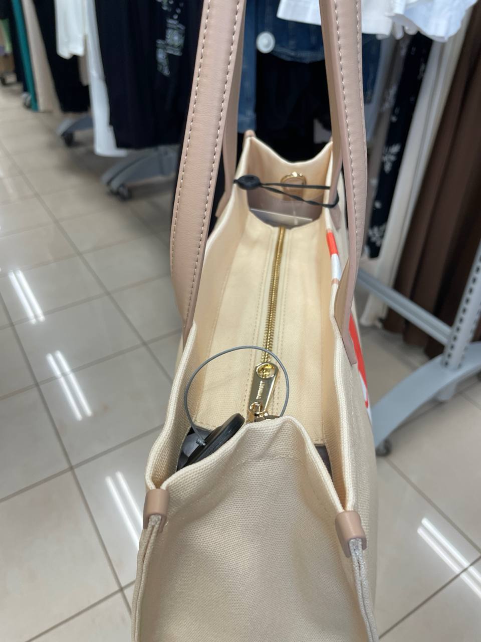 Фото Outlet