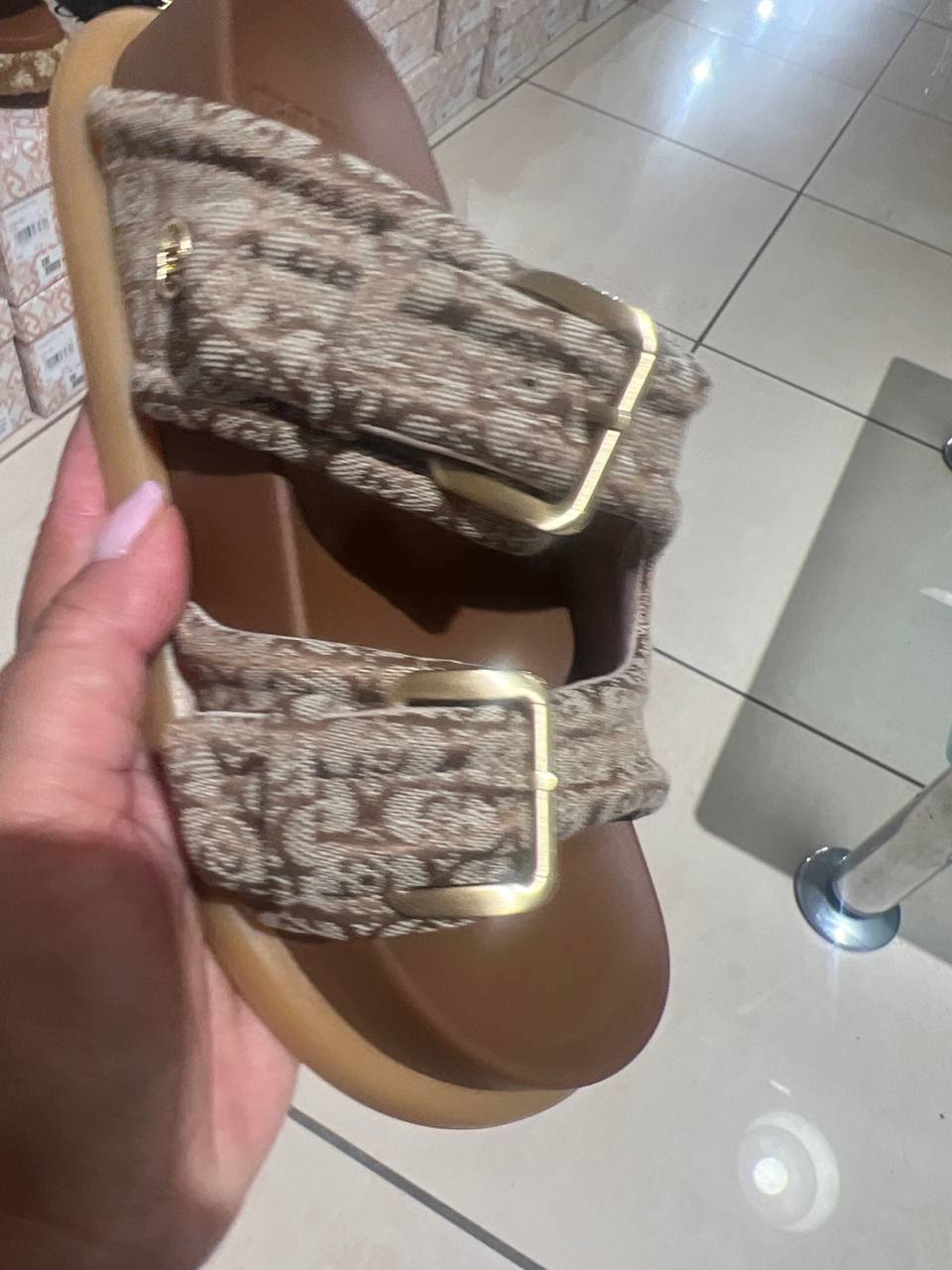 Фото Outlet