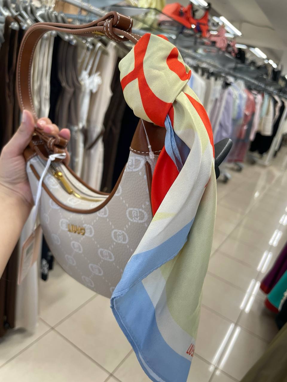 Фото Outlet
