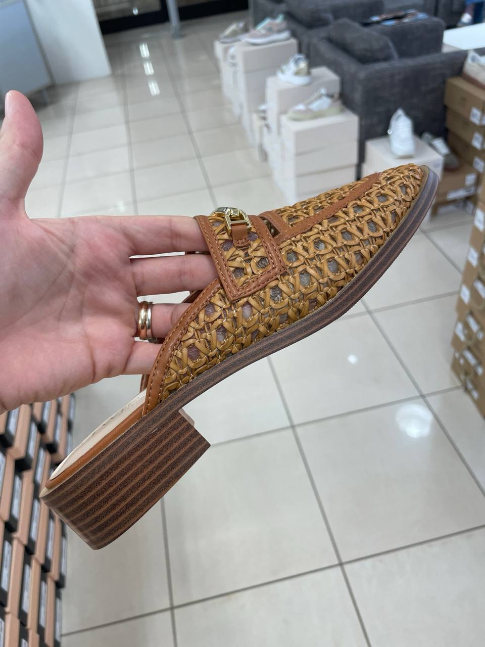 Фото Outlet