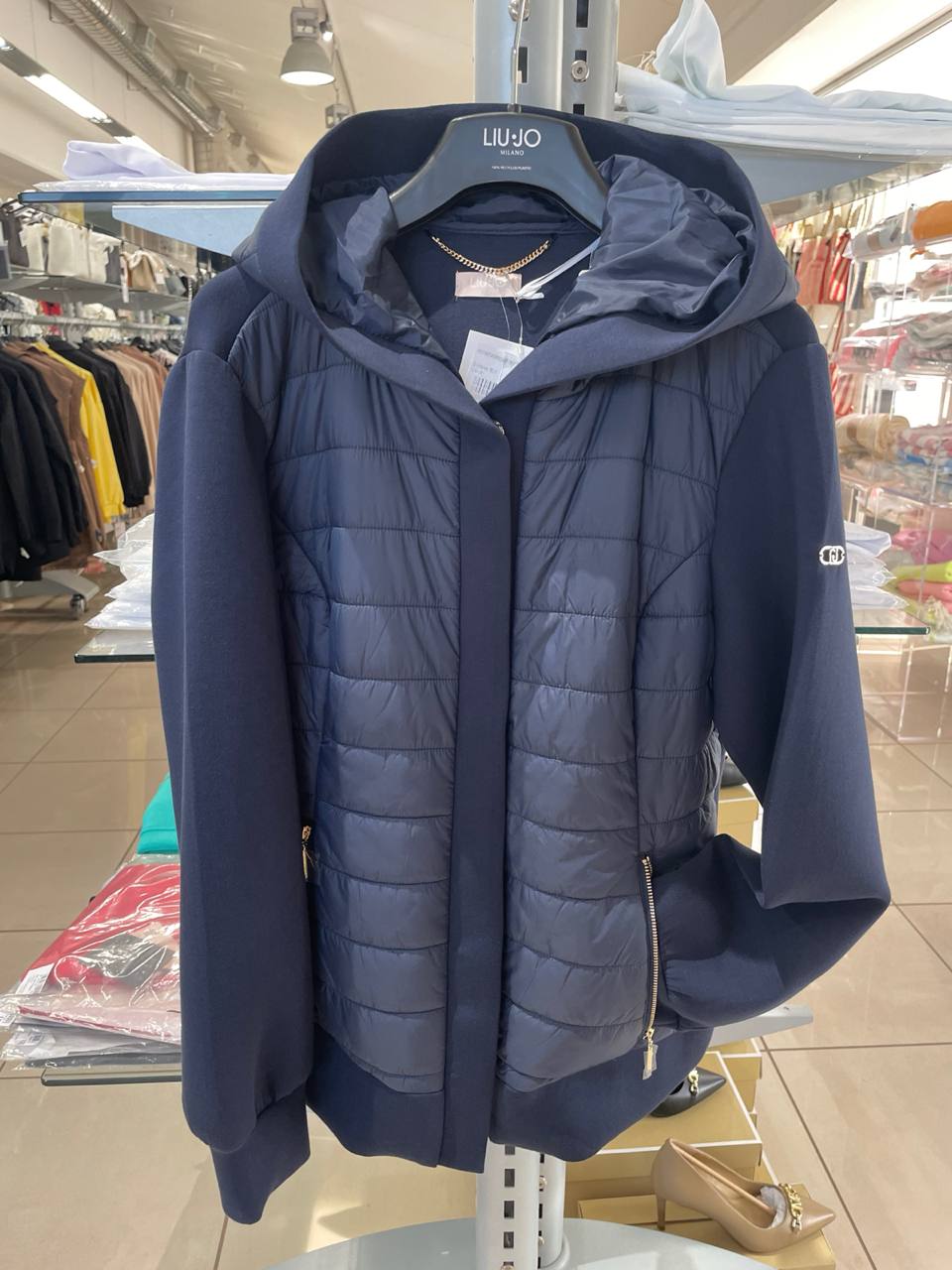 Фото Outlet