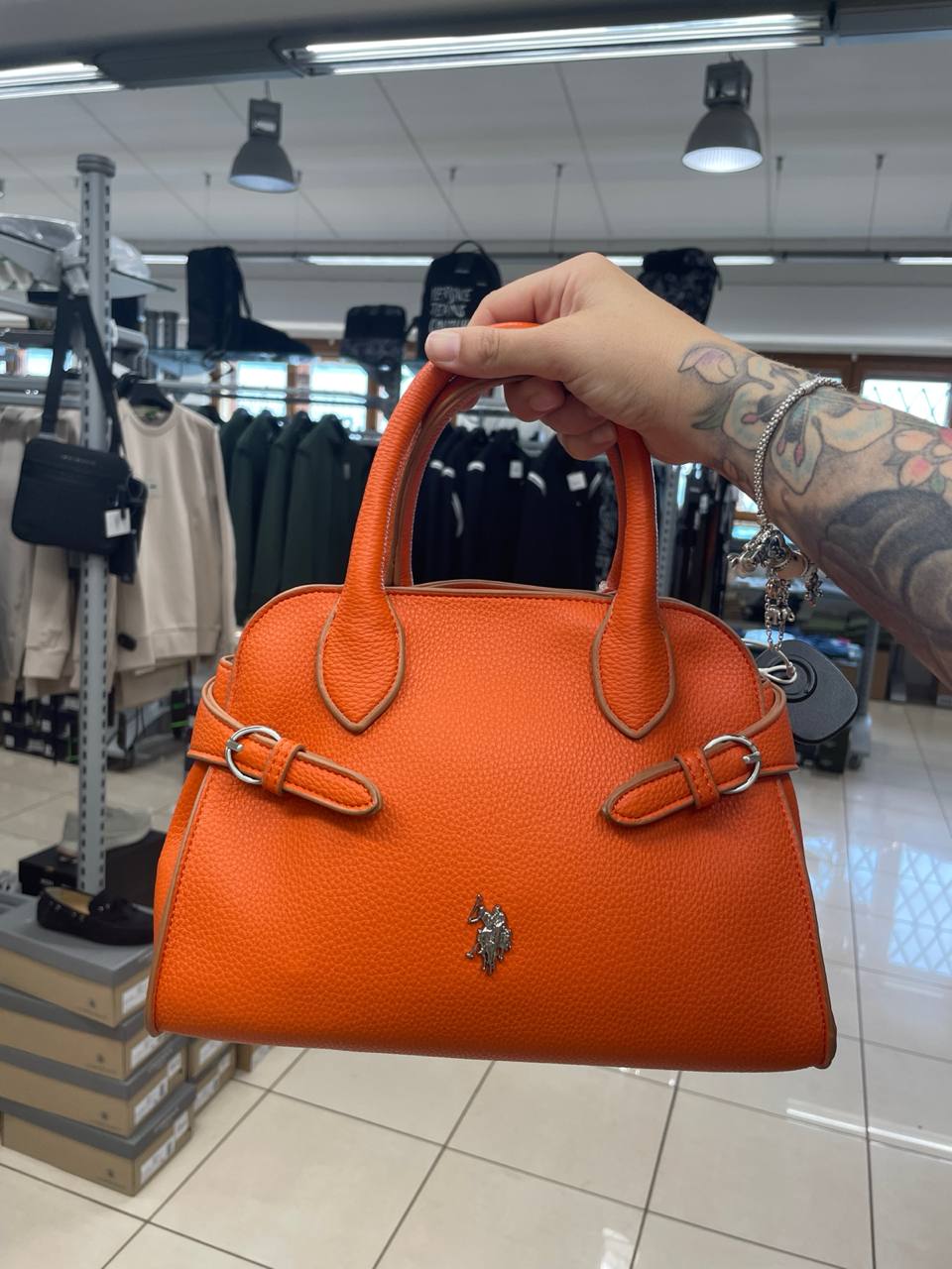 Итальянская одежда, бренд Outlet, арт. 73837994