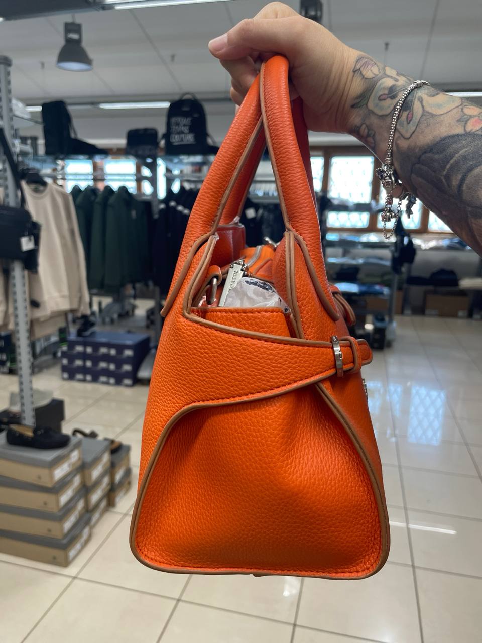 Итальянская одежда, бренд Outlet, арт. 73837995