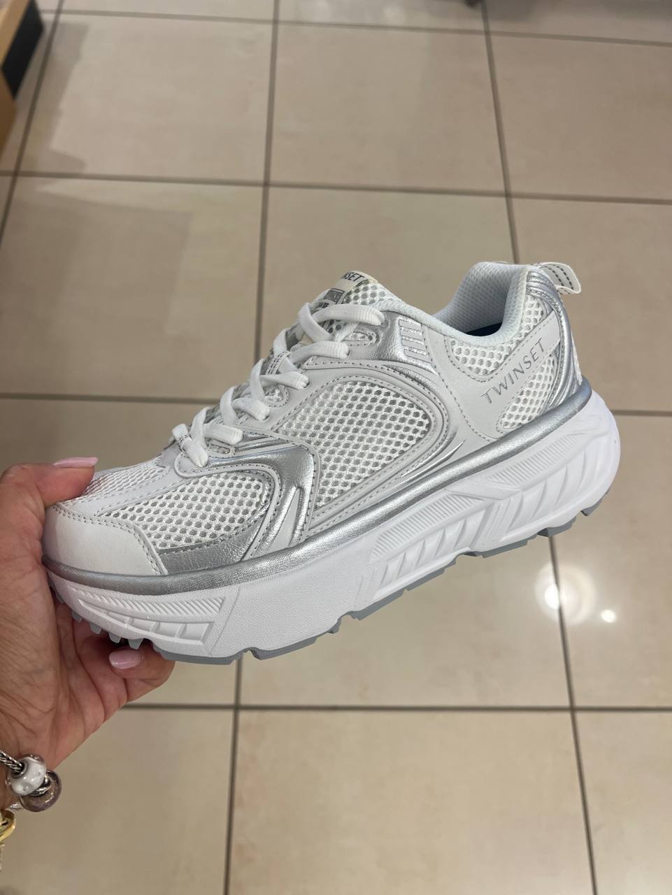 Фото Outlet