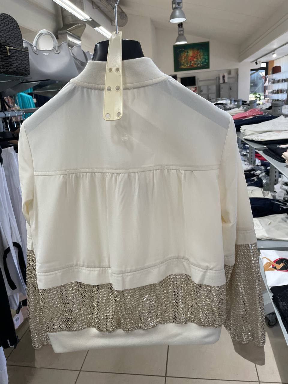 Фото Outlet