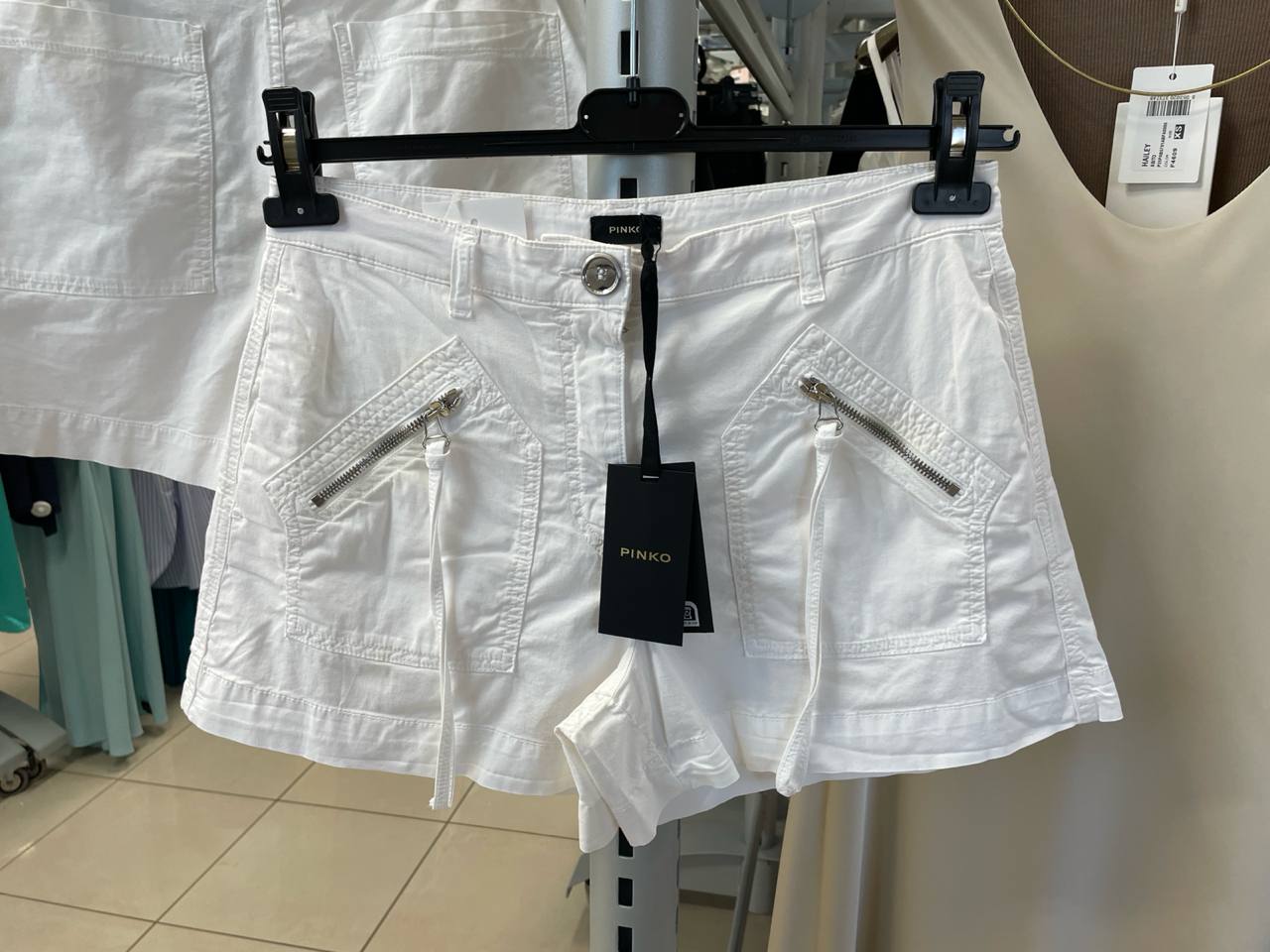 Фото Outlet