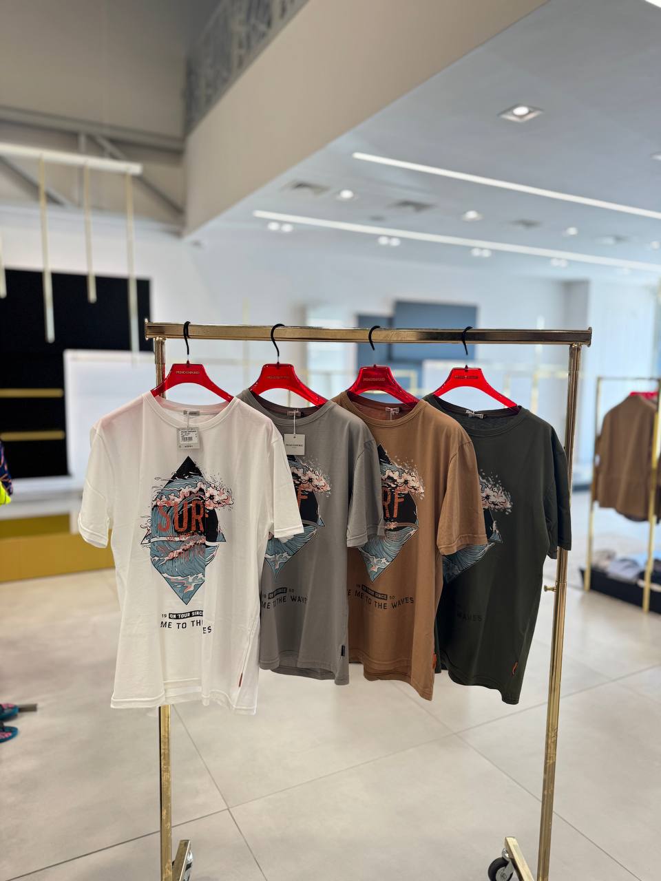 Итальянская одежда, бренд Primo Emporio, арт. 73846760