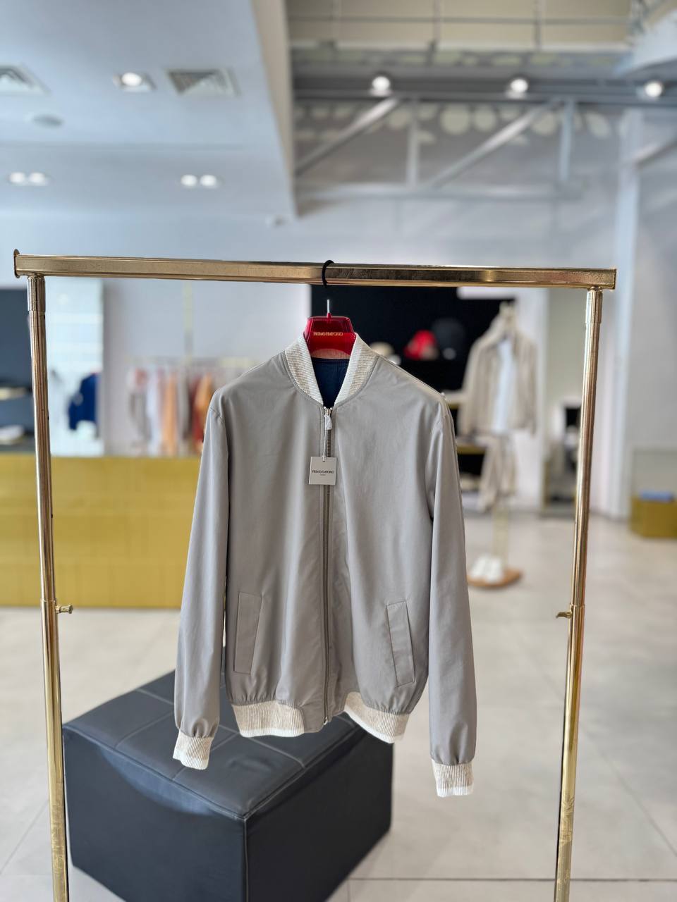 Итальянская одежда, бренд Primo Emporio, арт. 73849992