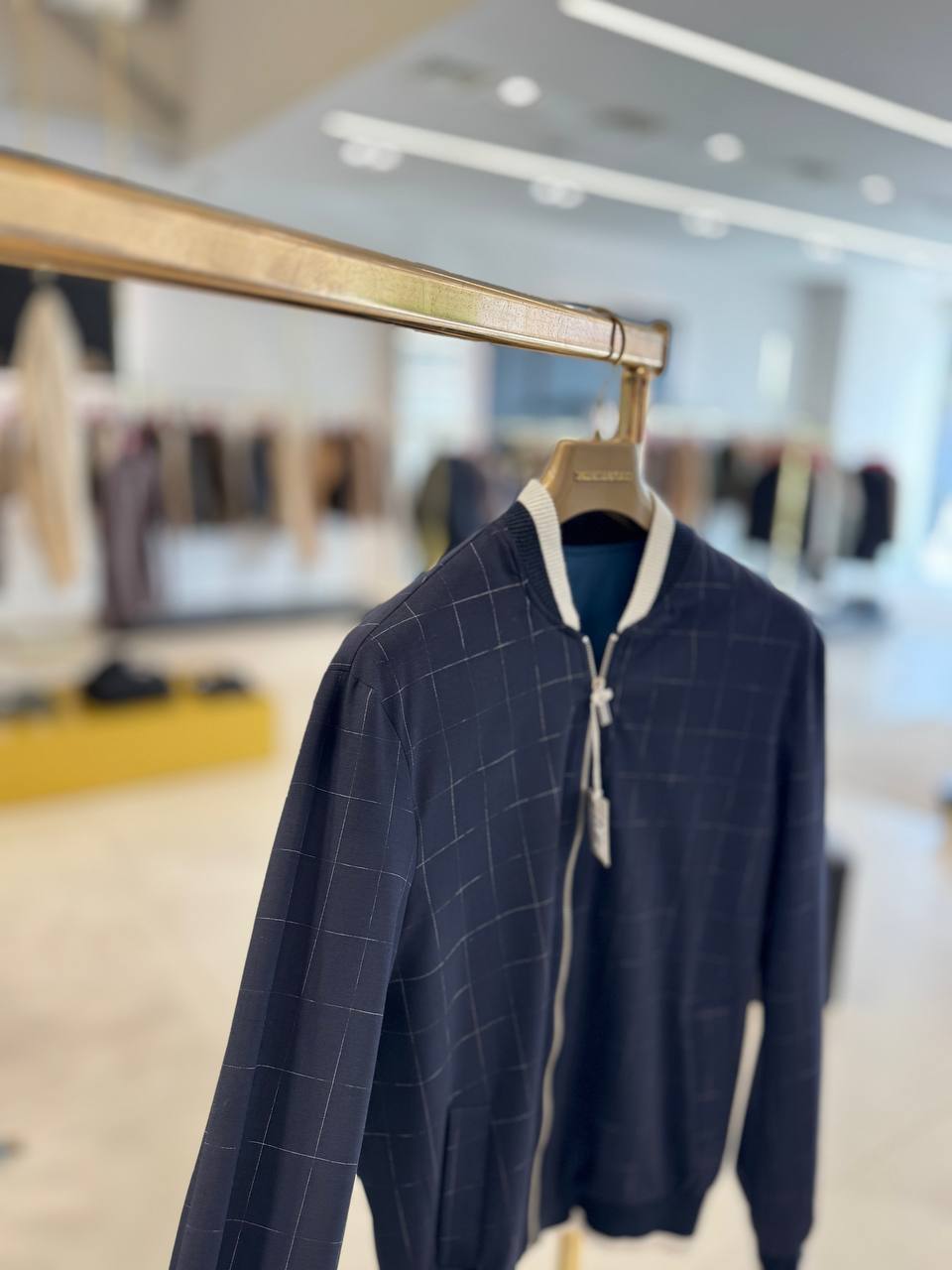 Итальянская одежда, бренд Primo Emporio, арт. 73857358