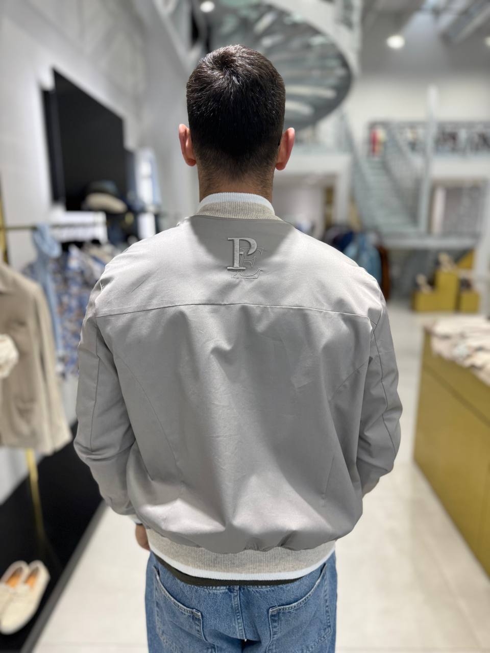 Итальянская одежда, бренд Primo Emporio, арт. 73857376