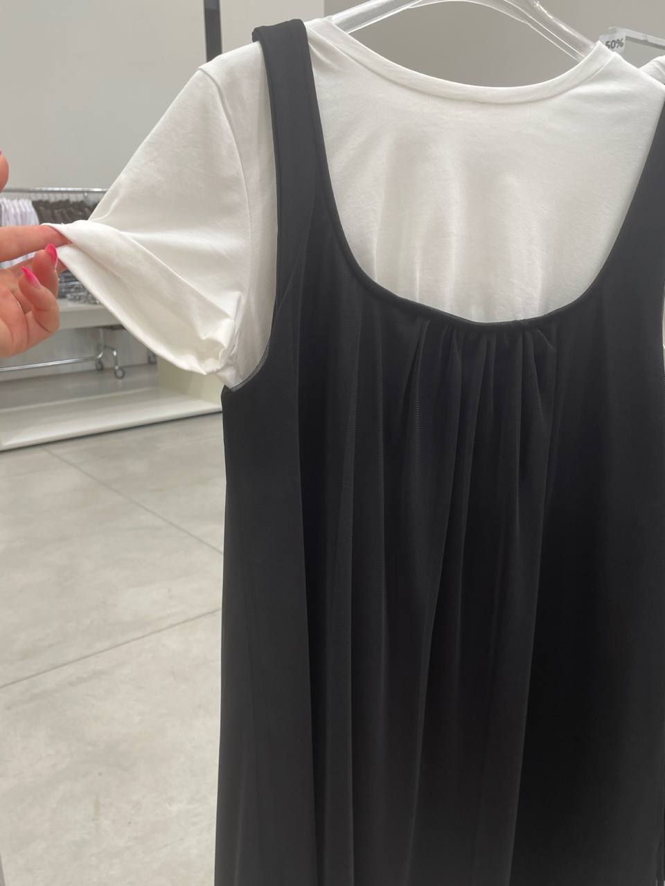 Adora