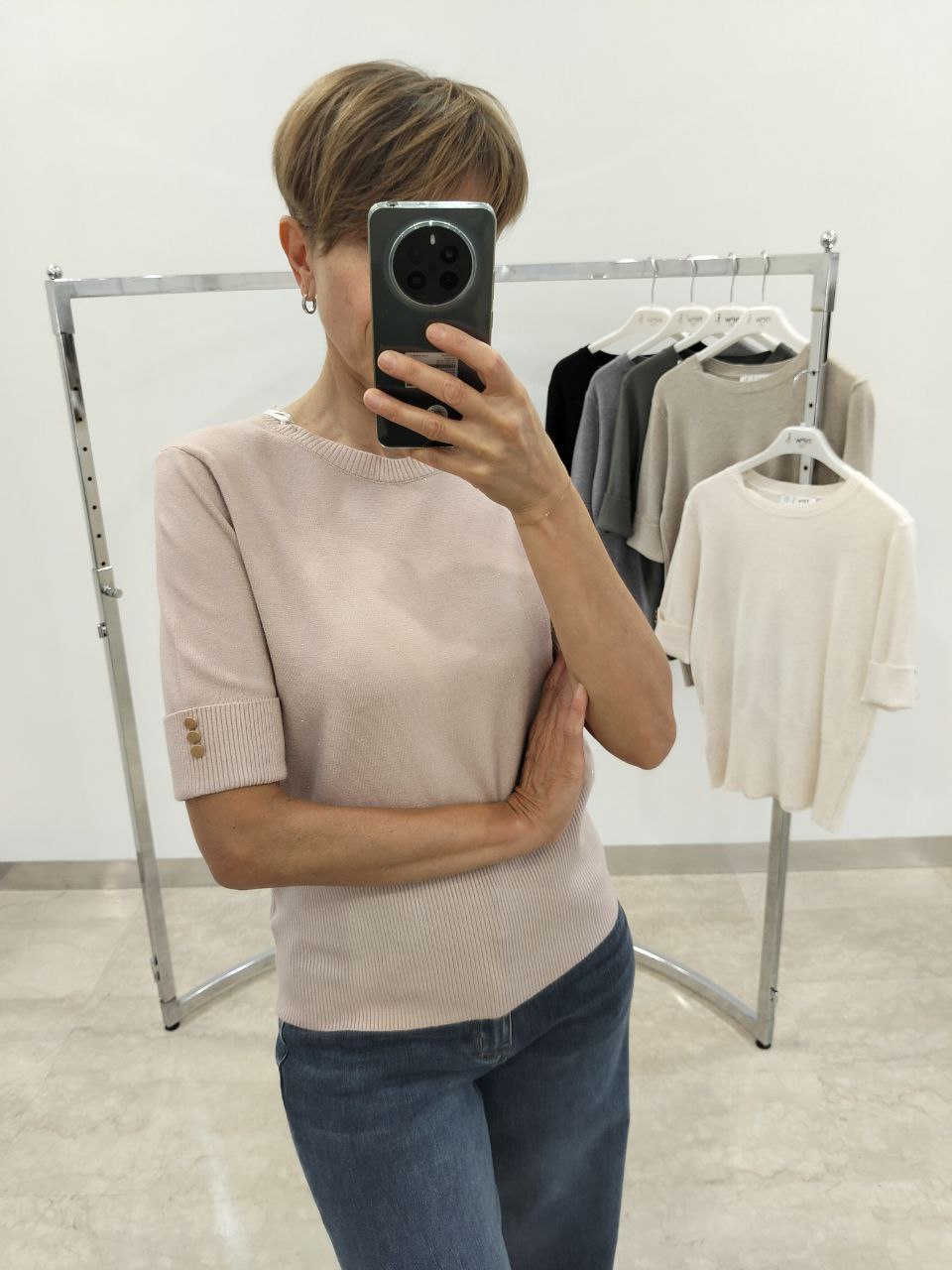 New J Фото New J