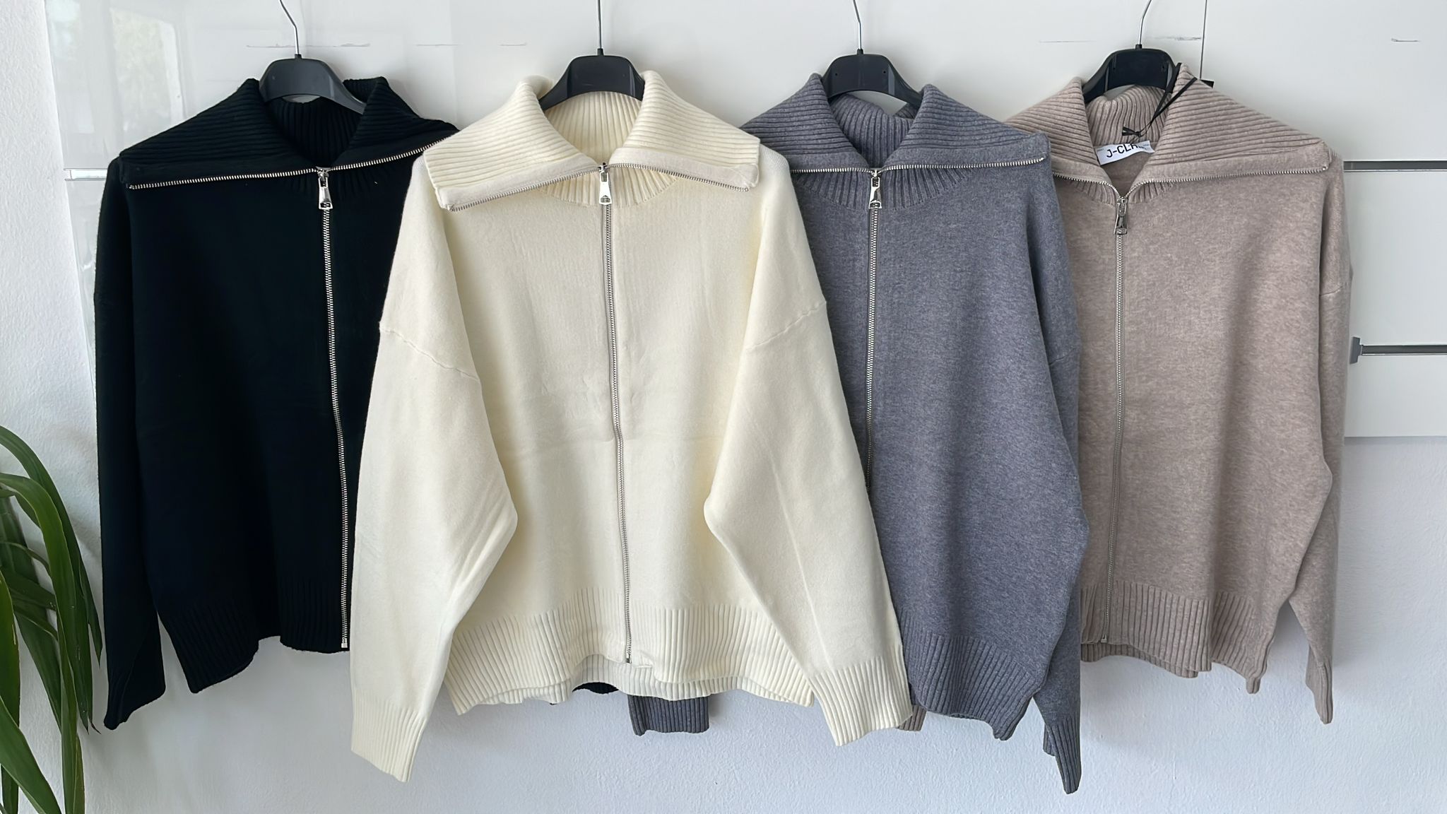 Joie Clair (J-Clair)