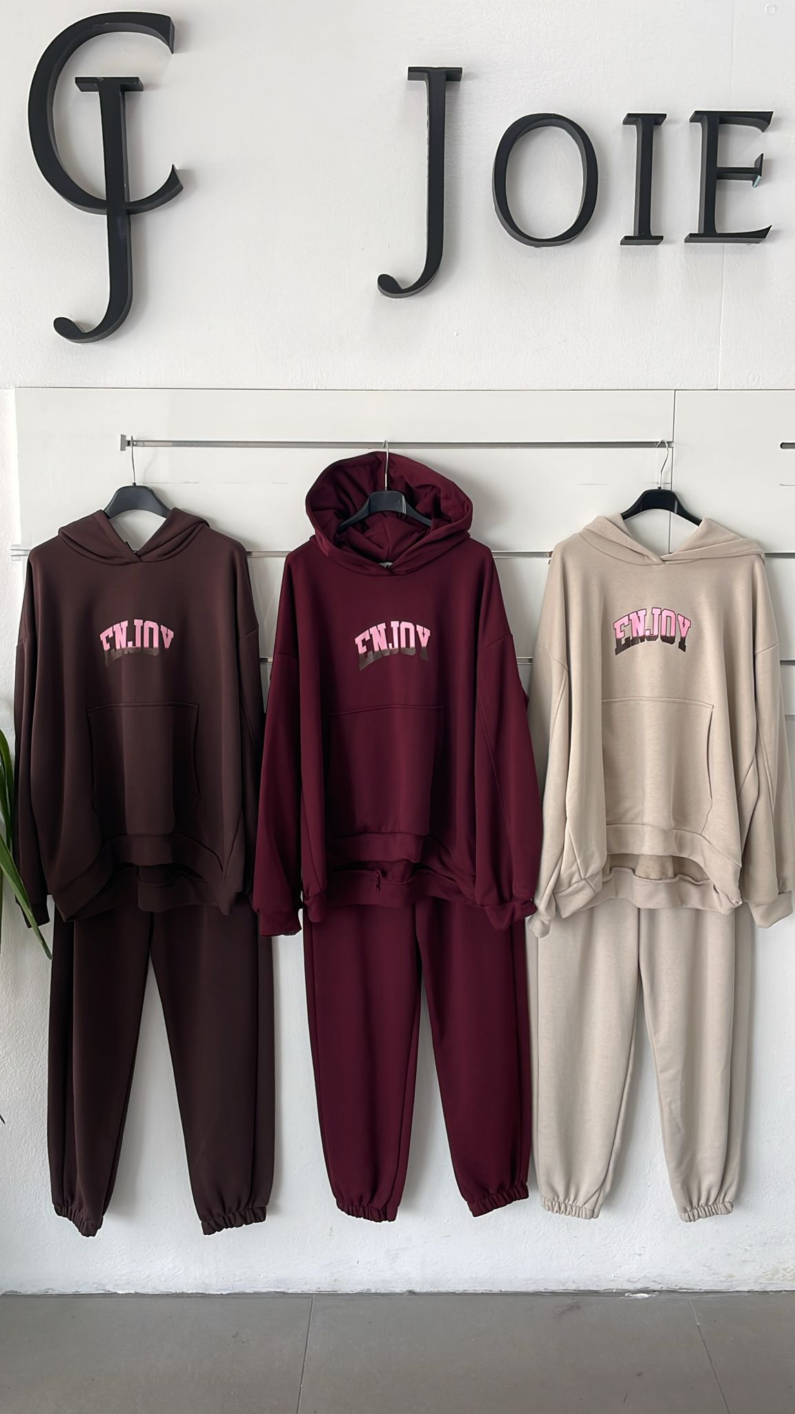 Joie Clair (J-Clair)