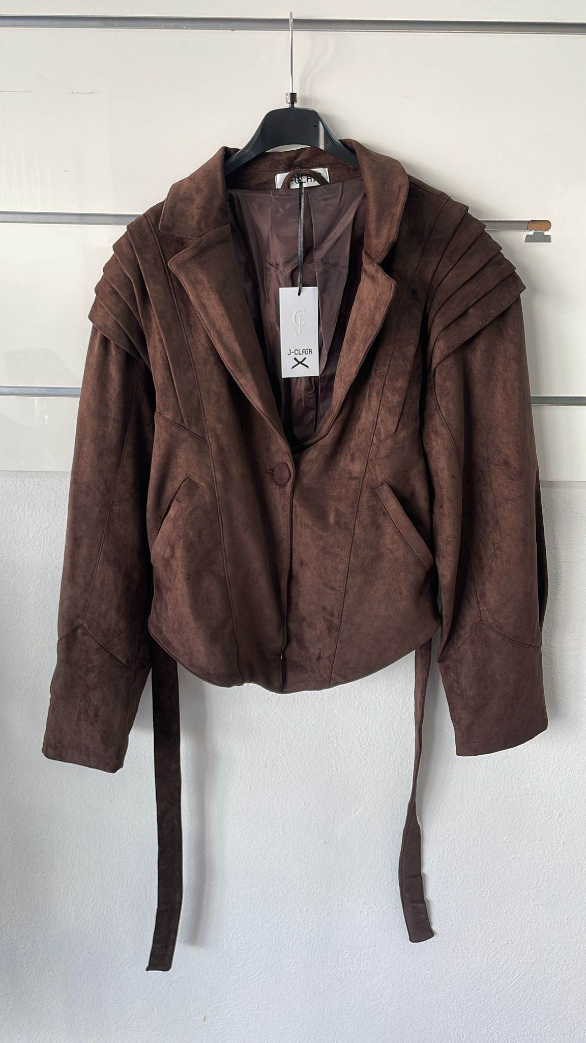 Joie Clair (J-Clair)