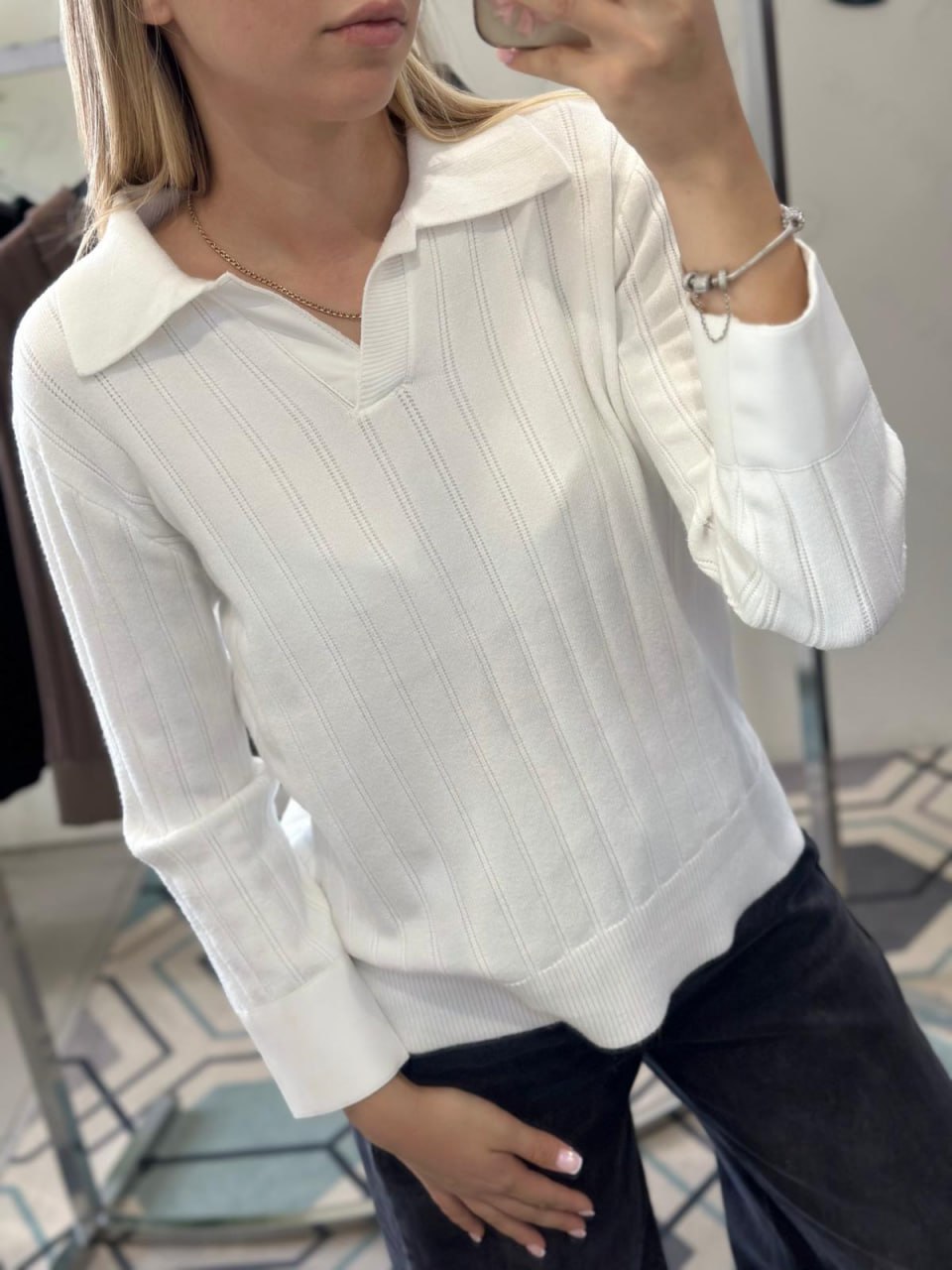 Joie Clair (J-Clair)