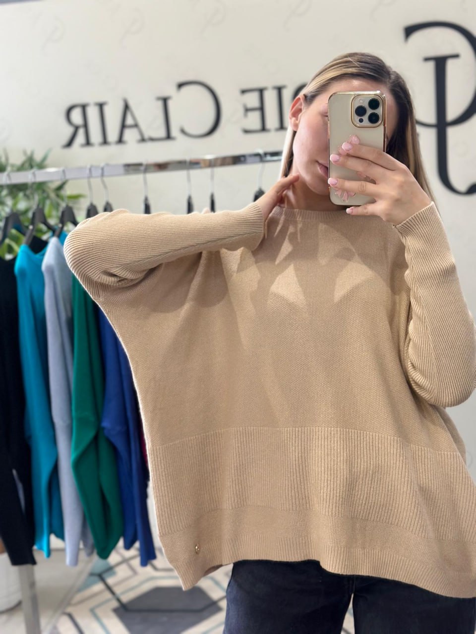 Joie Clair (J-Clair)