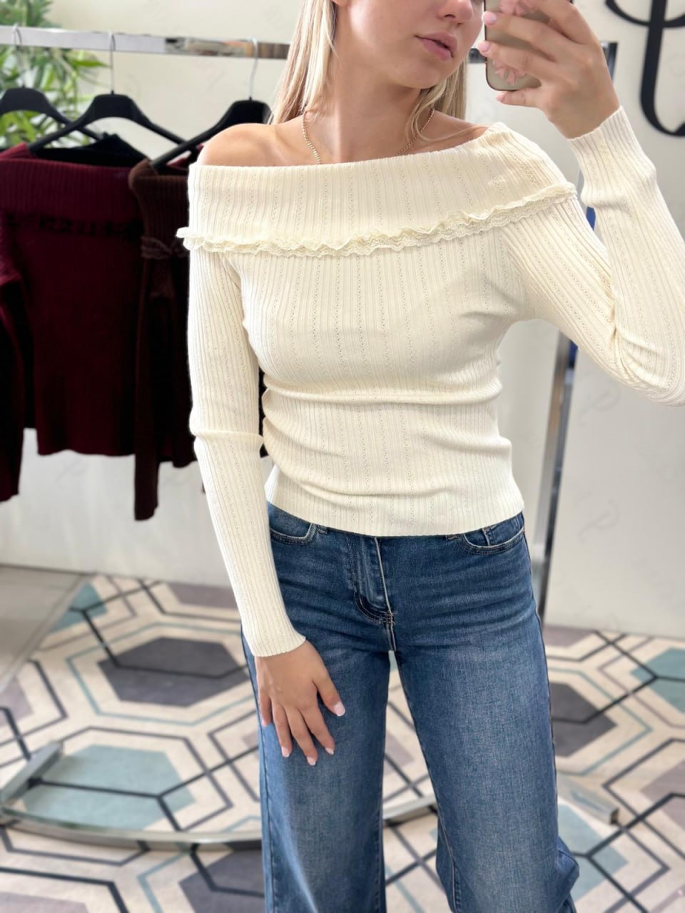 Joie Clair (J-Clair)