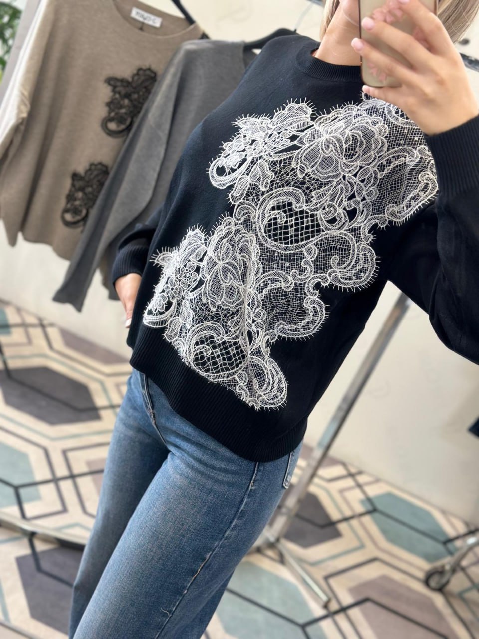 Joie Clair (J-Clair)