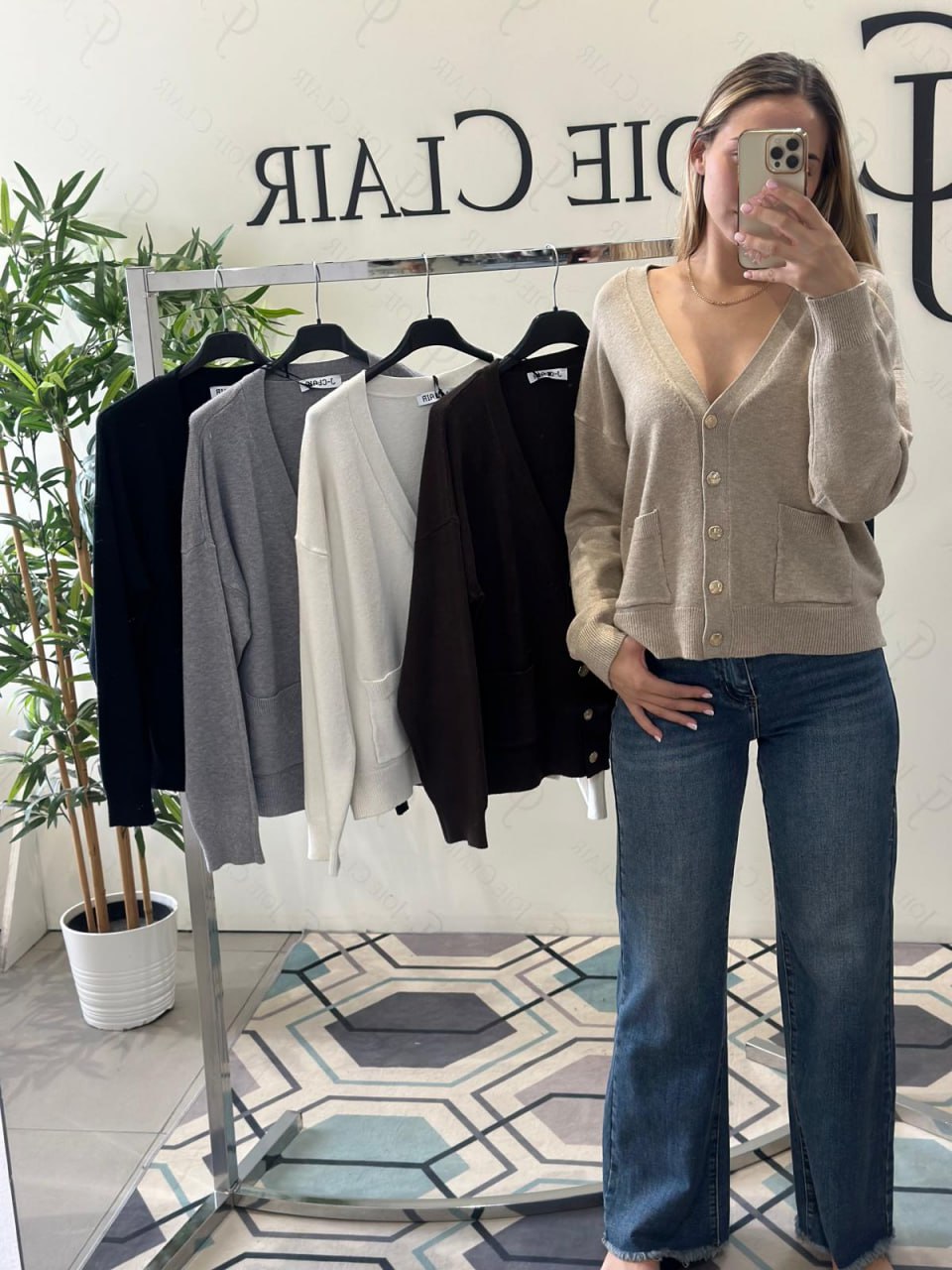 Joie Clair (J-Clair)