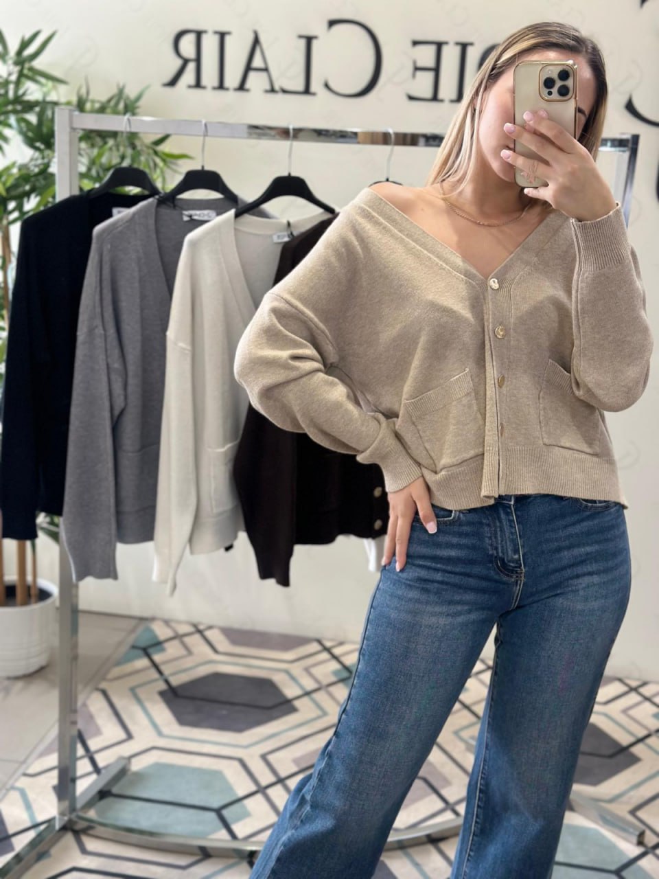 Joie Clair (J-Clair)