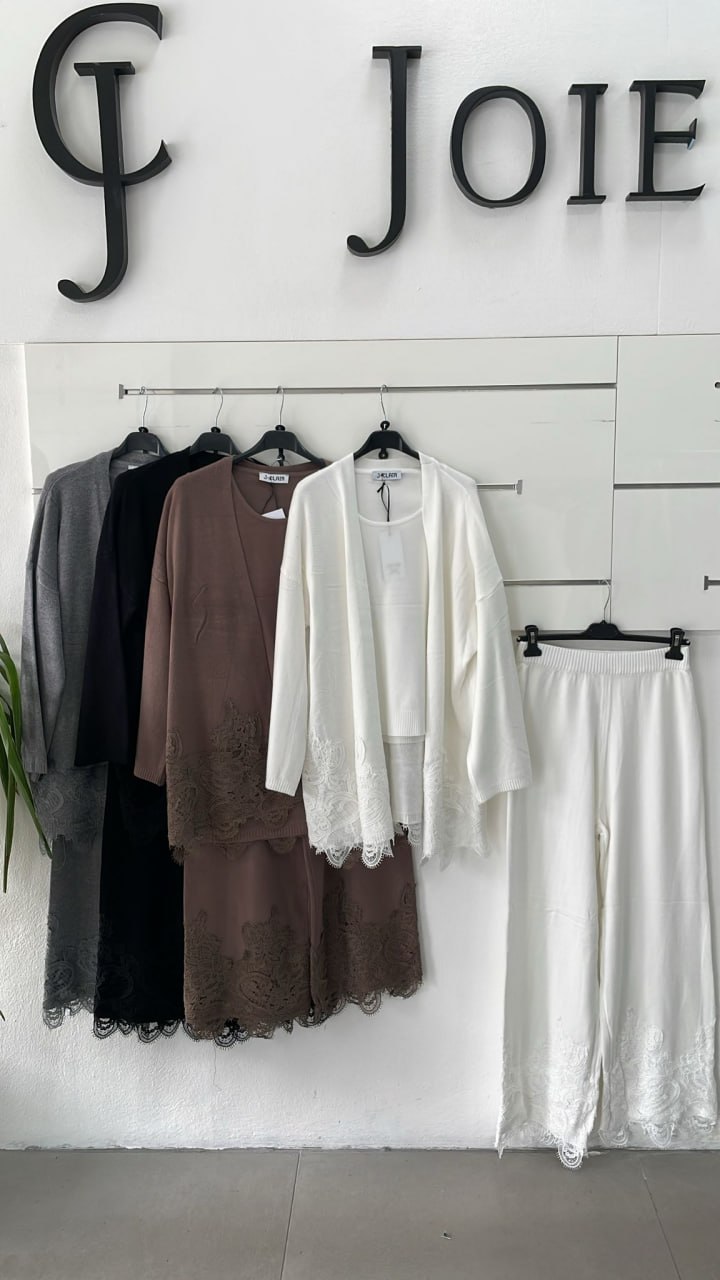 Joie Clair (J-Clair)