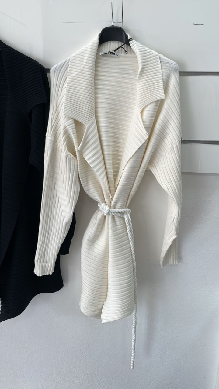 Joie Clair (J-Clair)