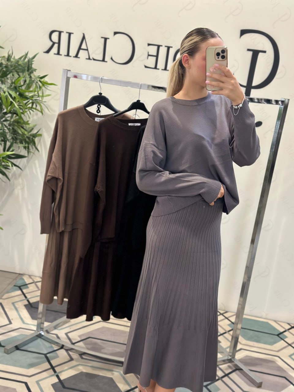 Joie Clair (J-Clair)