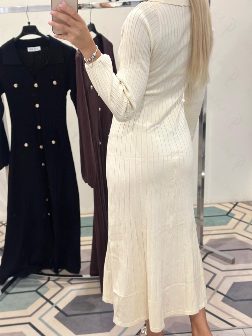 Joie Clair (J-Clair)