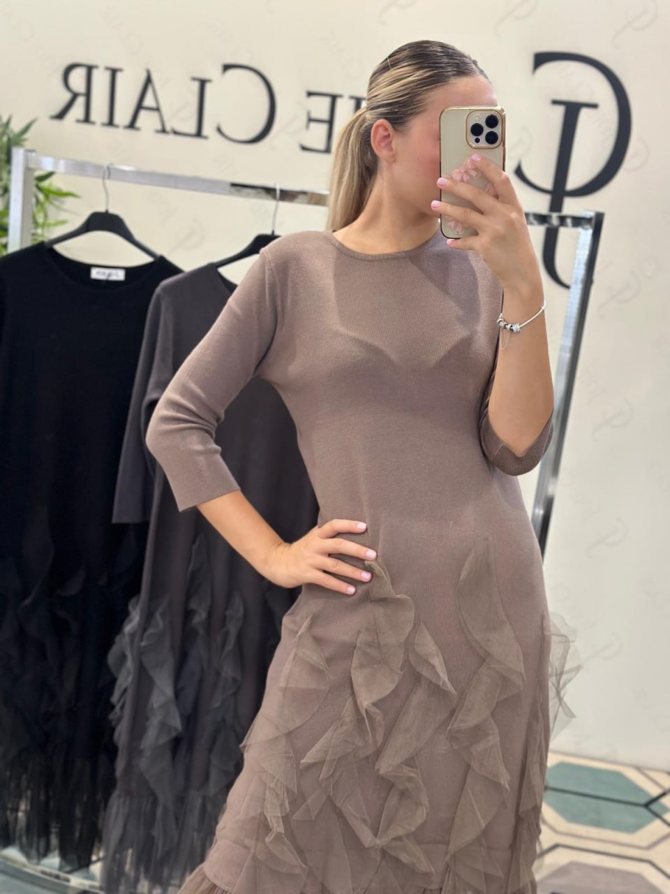 Joie Clair (J-Clair)