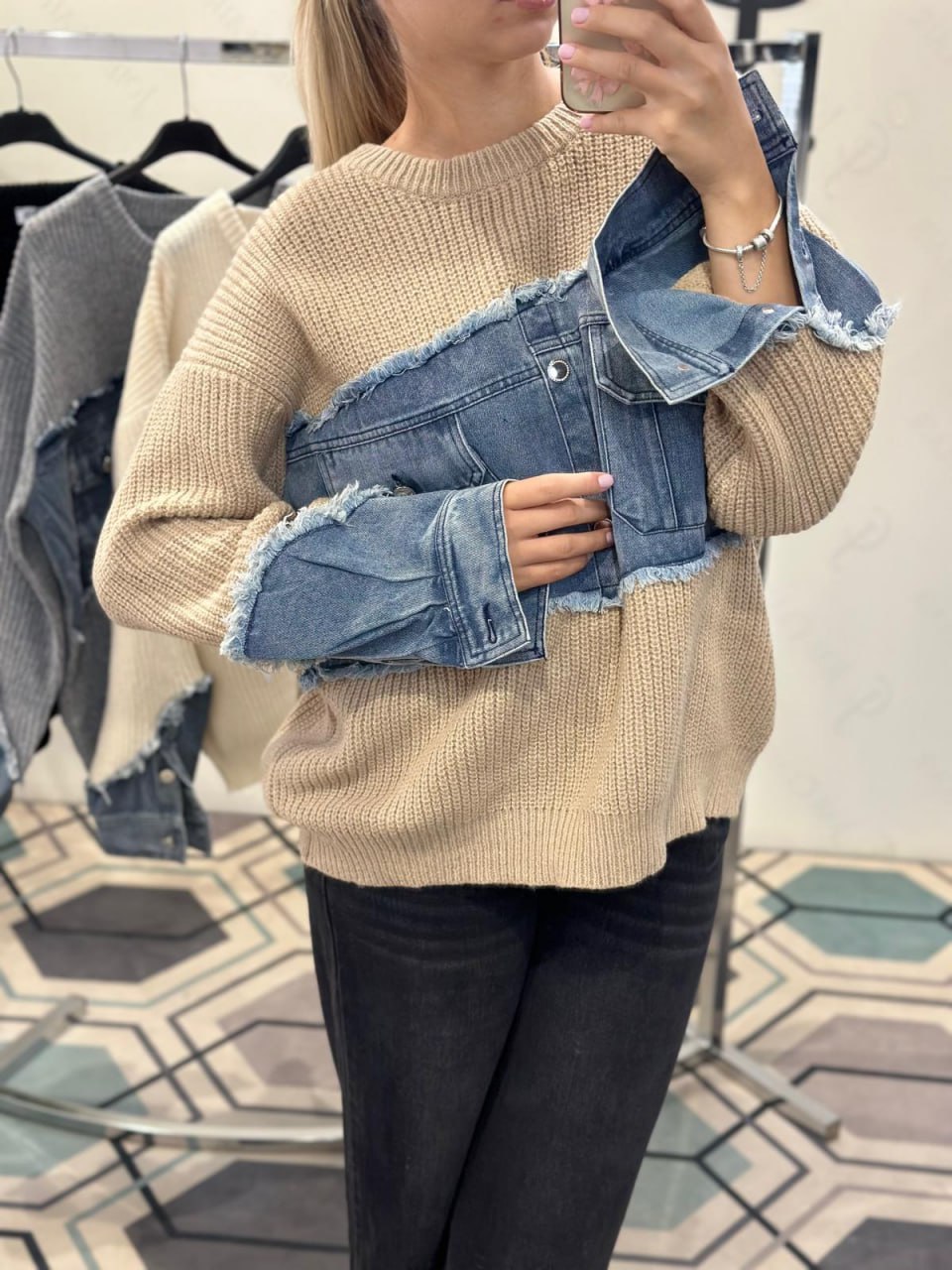 Joie Clair (J-Clair)