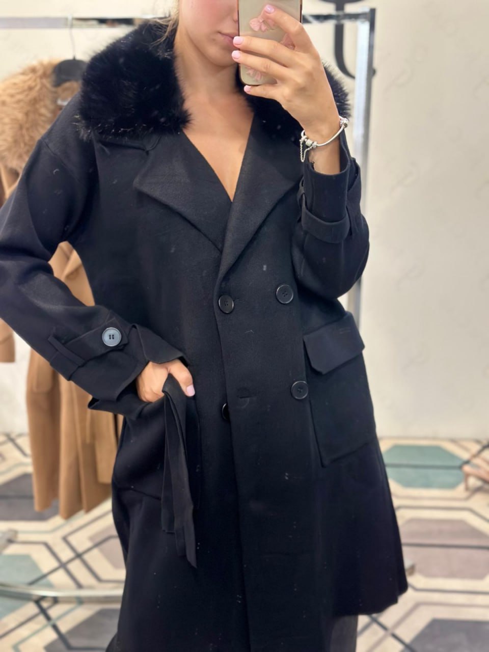 Joie Clair (J-Clair)