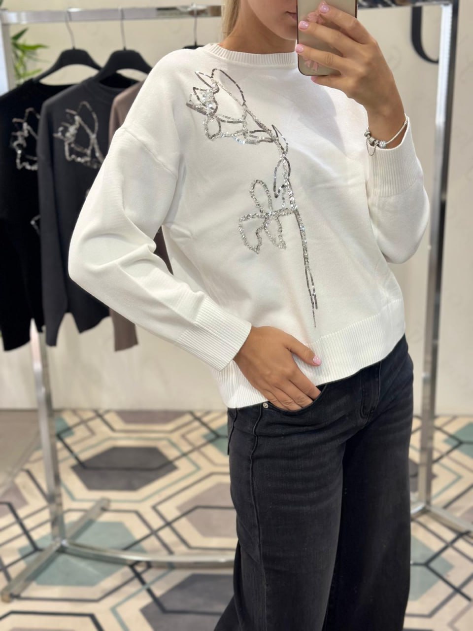 Joie Clair (J-Clair)