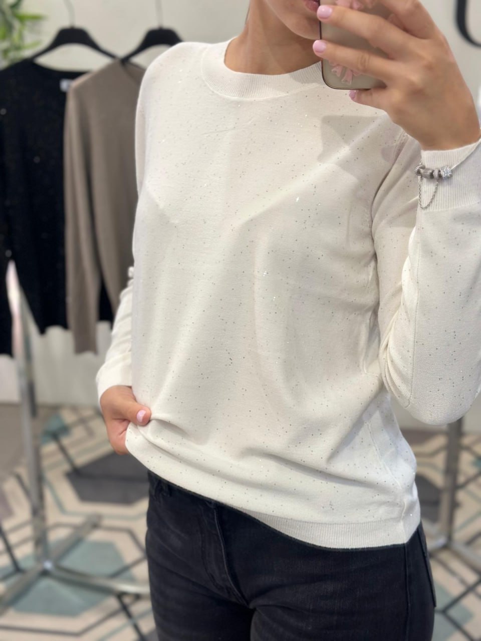 Joie Clair (J-Clair)