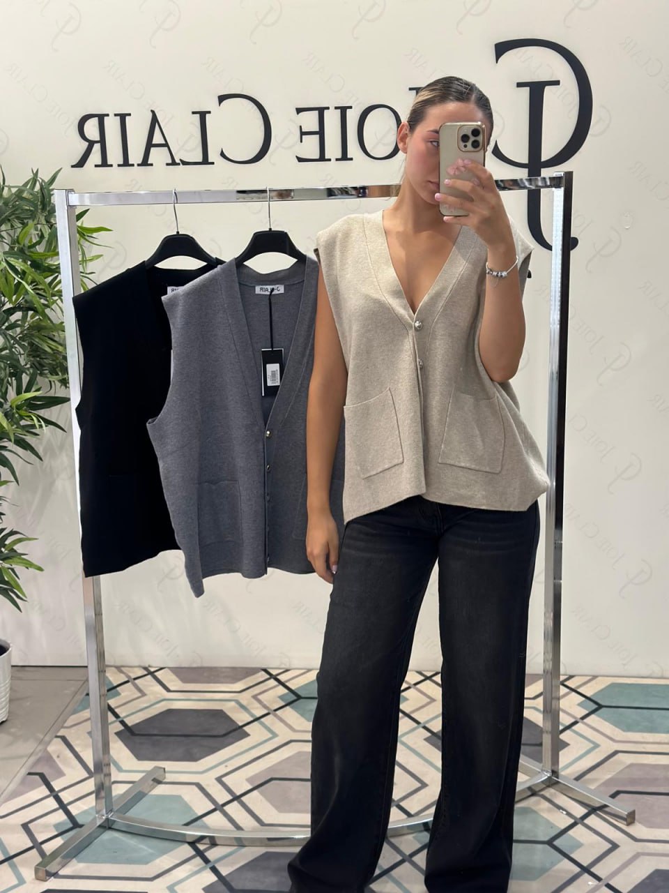 Joie Clair (J-Clair)