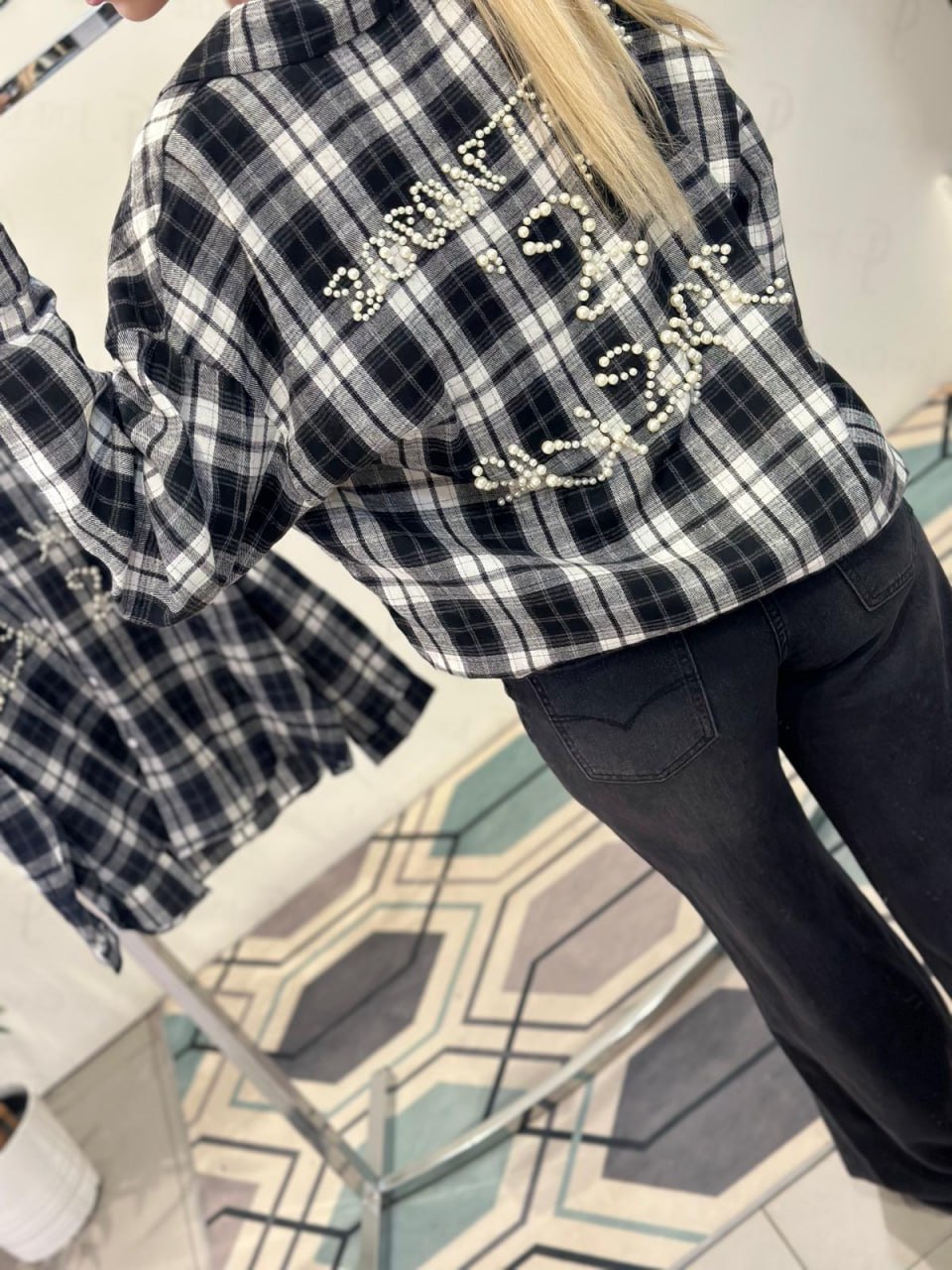 Joie Clair (J-Clair)