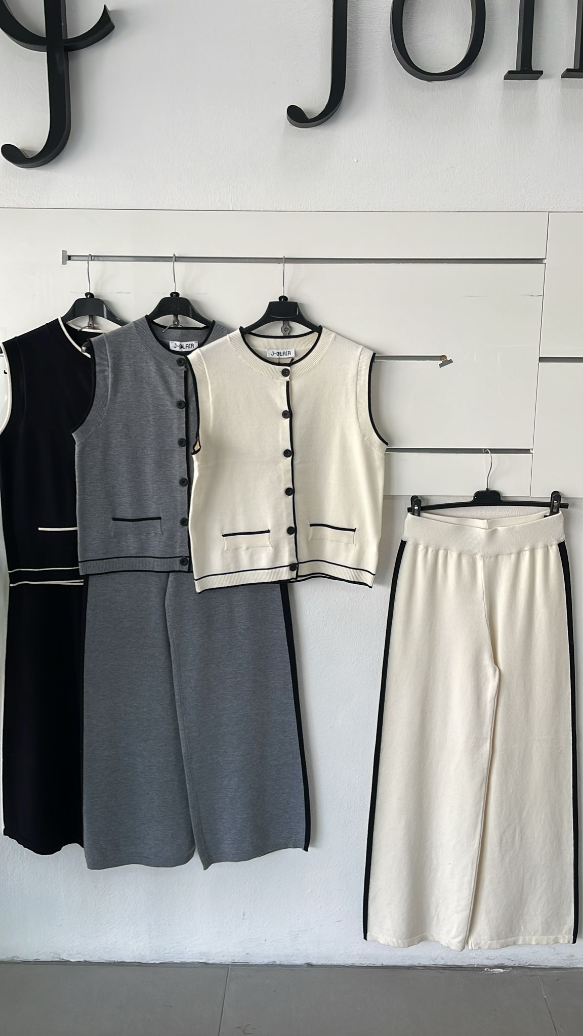 Joie Clair (J-Clair)