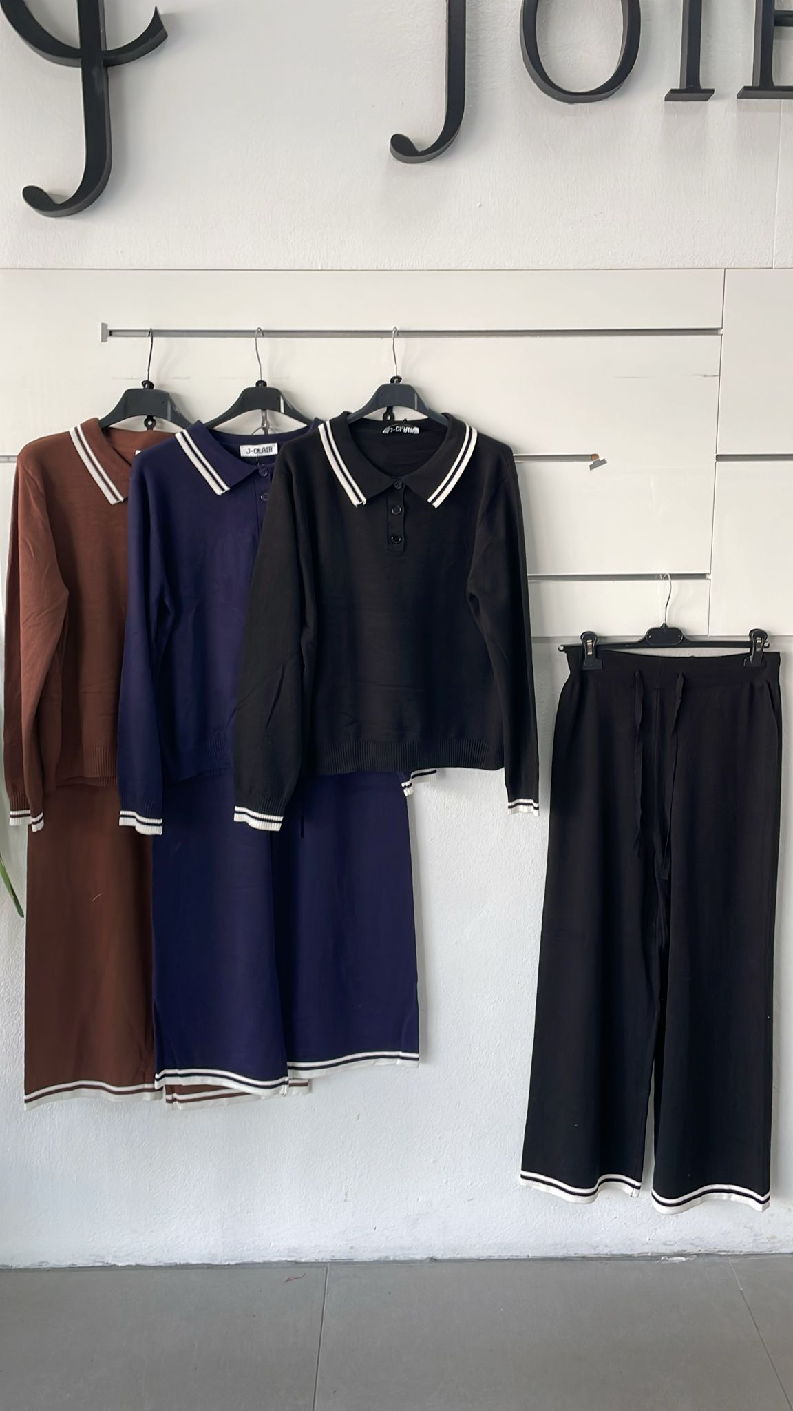 Joie Clair (J-Clair)