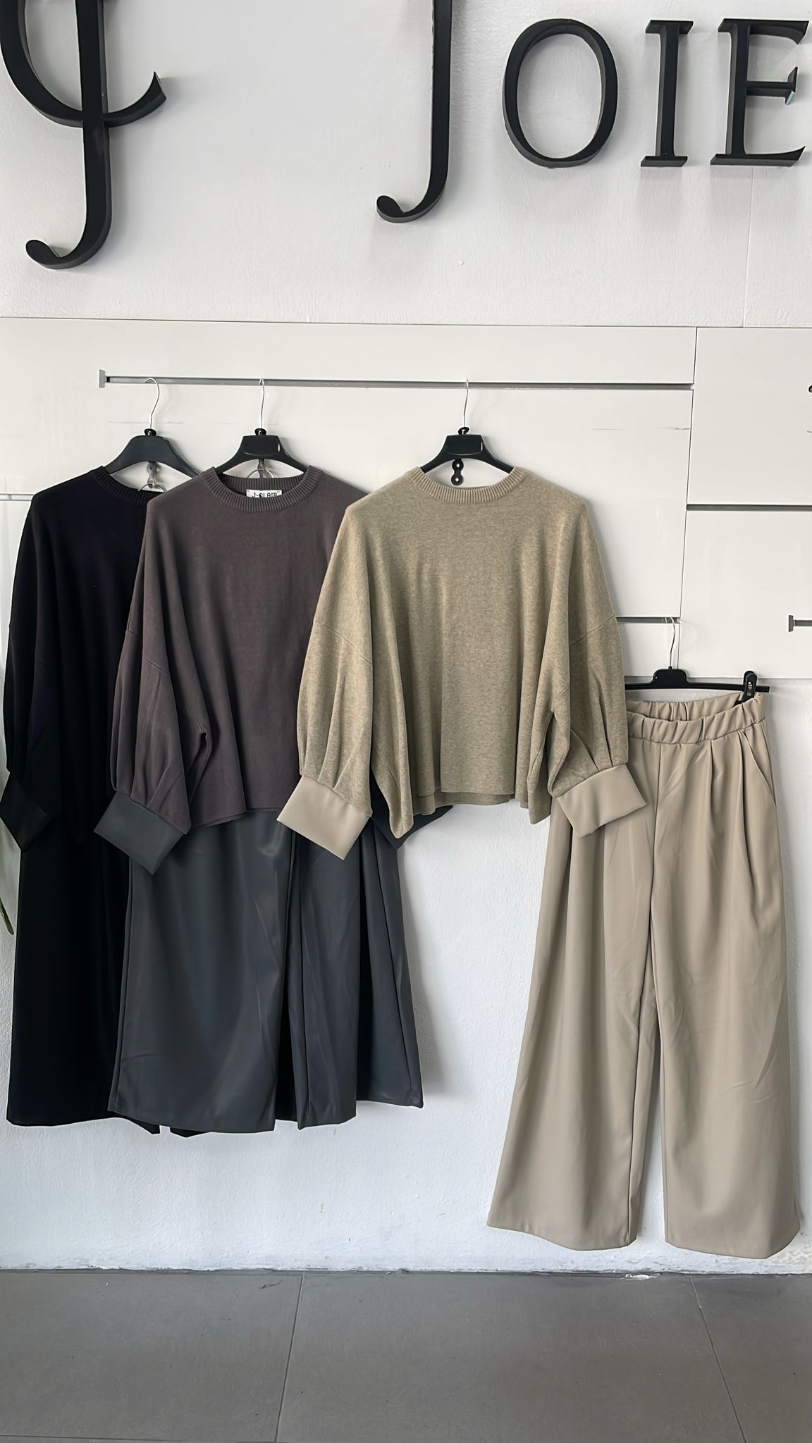 Joie Clair (J-Clair)