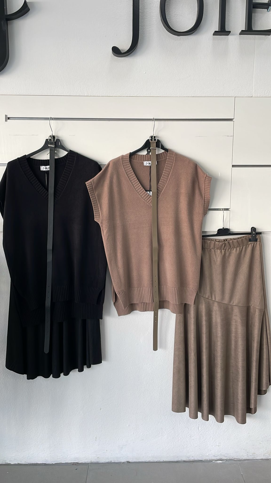 Joie Clair (J-Clair)