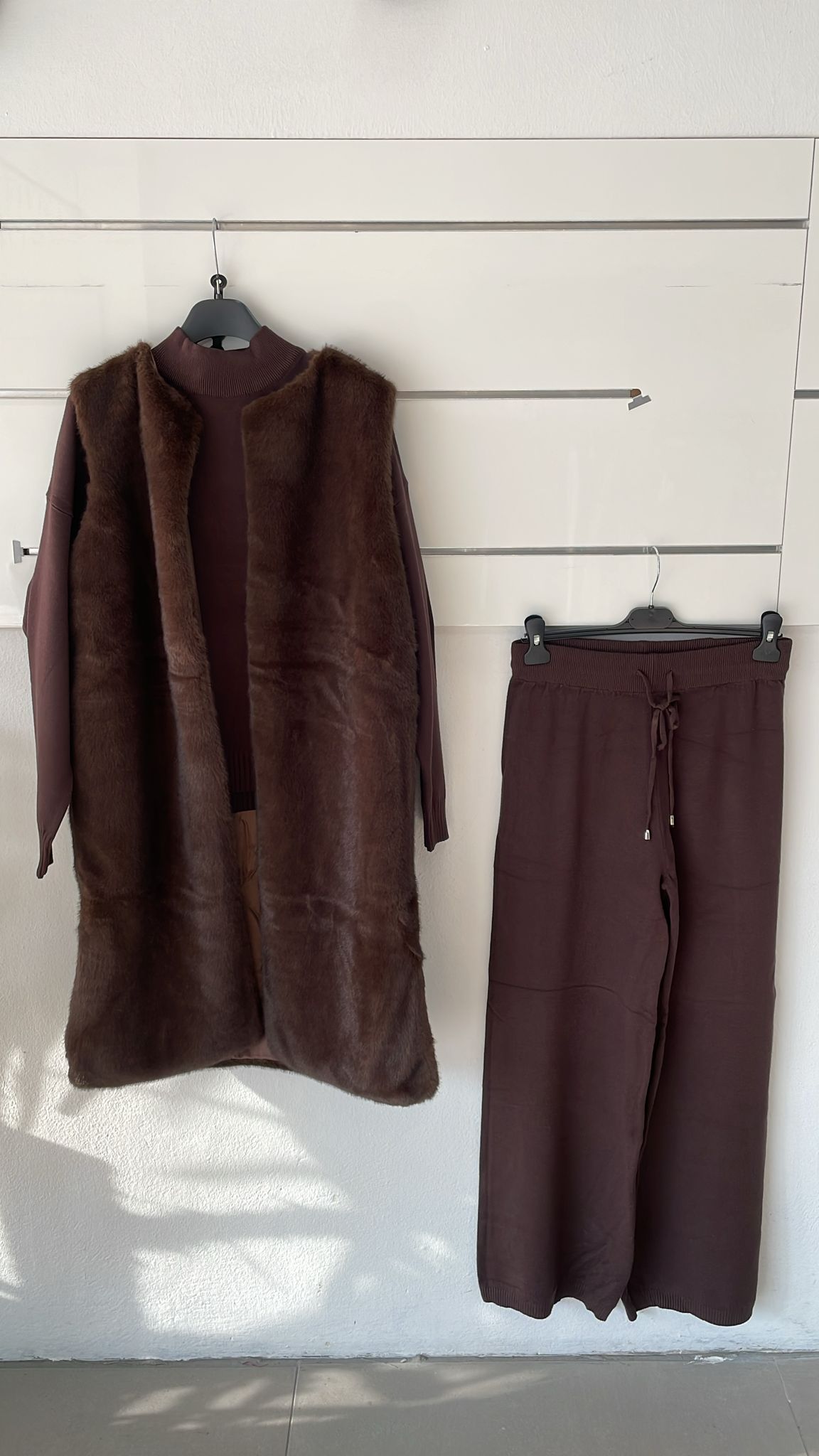 Joie Clair (J-Clair)