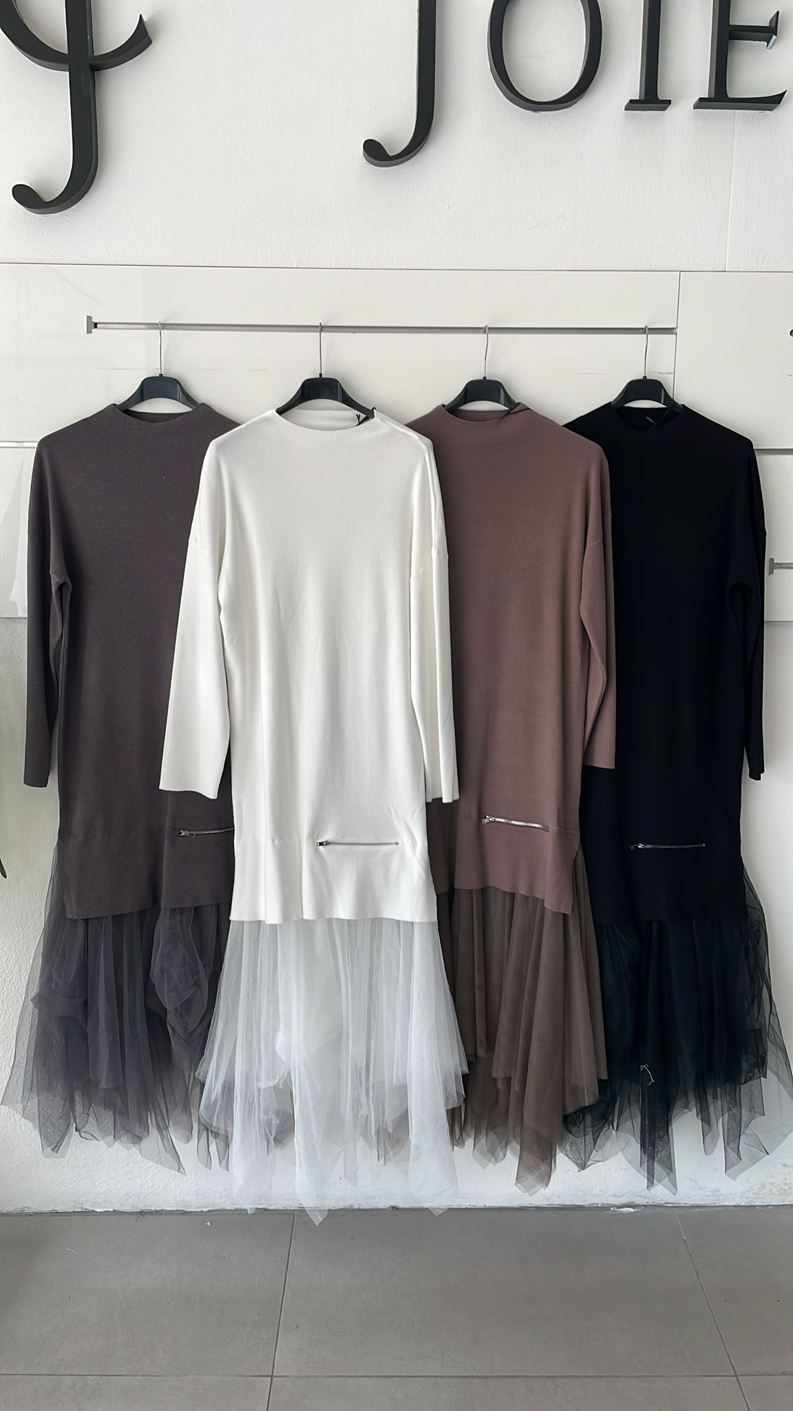 Joie Clair (J-Clair)